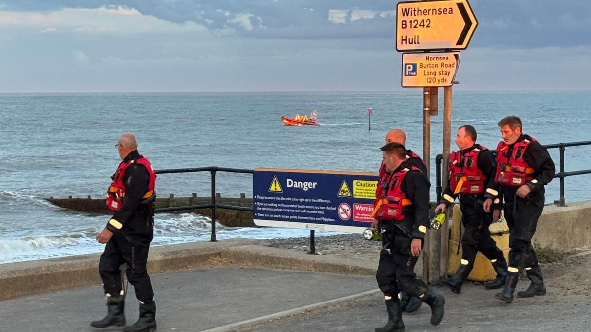 Community Unites in Search for Missing 13-Year-Old Off Hornsea Coast