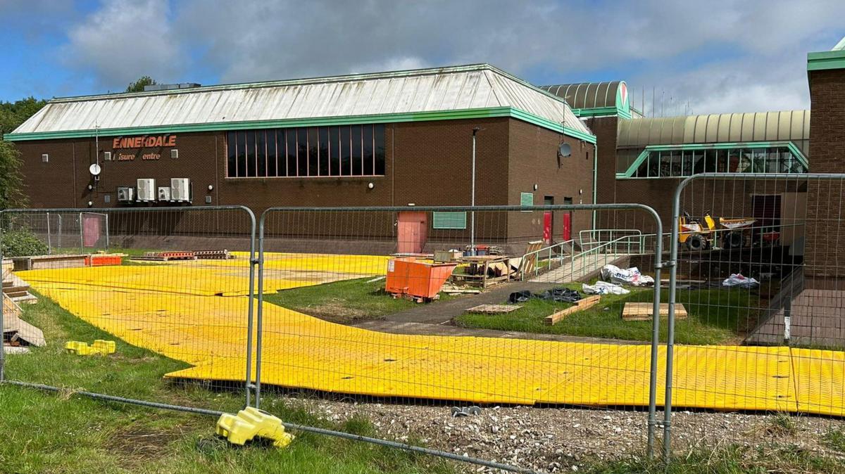 Ennerdale Leisure Centre's Pool Closure Extended: What It Means for Hull Residents