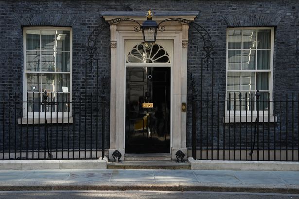 Hull's Political Leaders Demand Accountability in Wake of National Turmoil