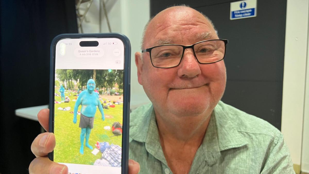 Local Residents Reflect on Bold Art Installation in Hull