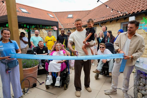Love Island Star Brings Villa Vibes to Local Hospice with New Firepit Feature