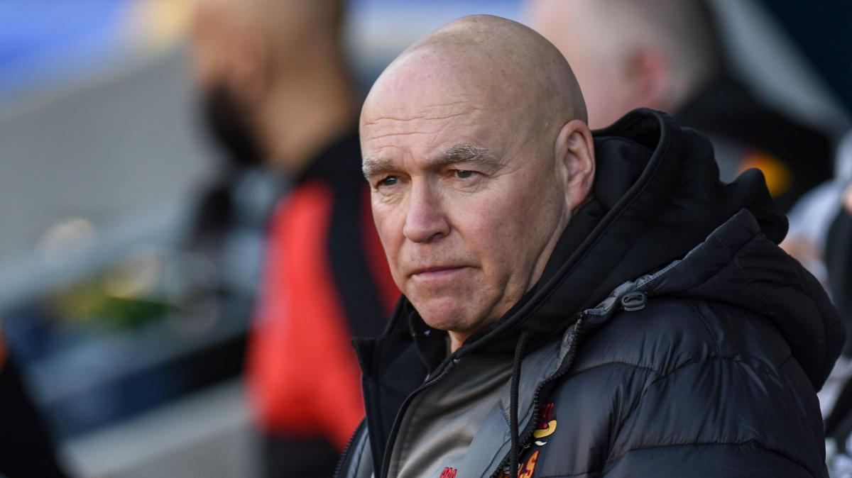Tributes Pour in for Legendary Coach John Kear Following His Passing