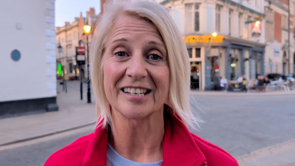 Volunteers Step Up: The Street Angels of Hull Making a Difference